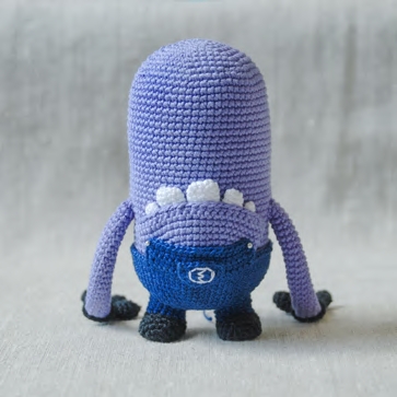 Crochet Your Own Minion