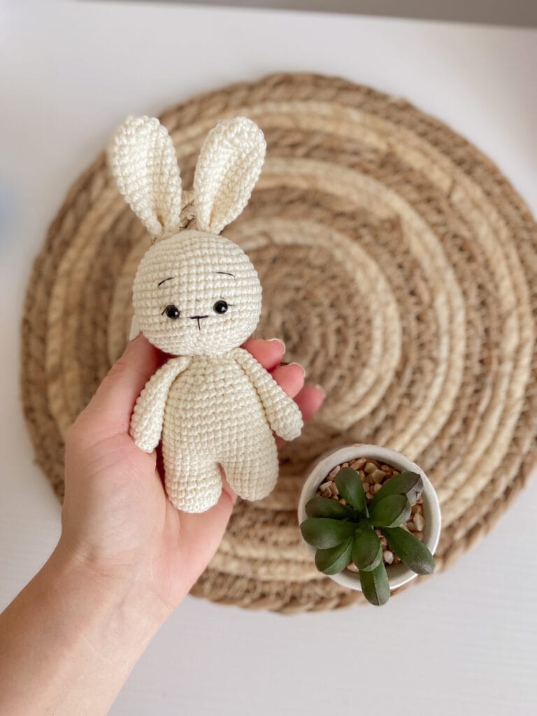 Adorable Bunny Crochet Pattern: Create Your Own Cuddly Friend!