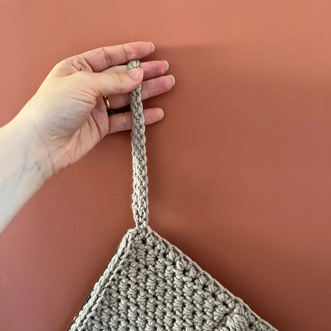 Cozy & Chic: Crochet Bobble Clutch Bag Pattern