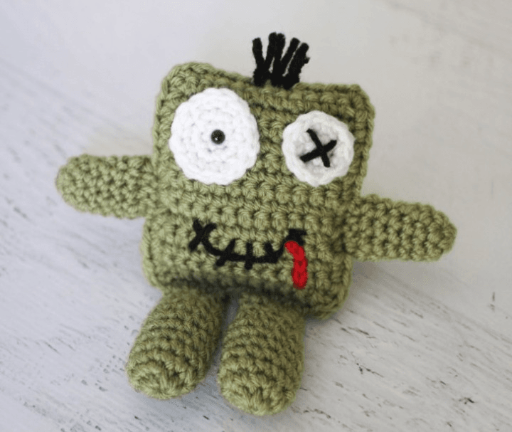 Crochet a Friendly Zombie Doll – Perfect for Walking Dead Fans!