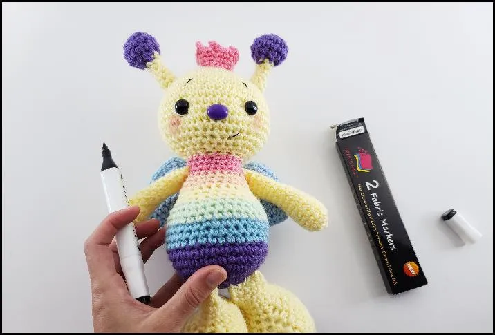 Bumble the Bee Crochet Pattern