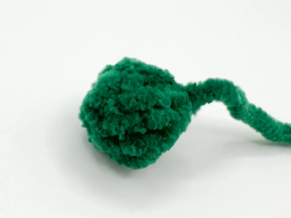 Lucky the Dragon: A Sparkly Chunky Crochet Amigurumi Pattern