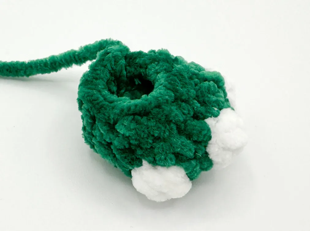 Lucky the Dragon: A Sparkly Chunky Crochet Amigurumi Pattern