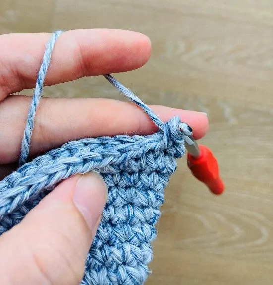 Crochet a Cute Sea Turtle Toy