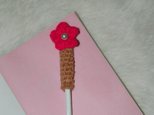 Adorable Crochet Pencil Ornament: A Sweet Gift Idea