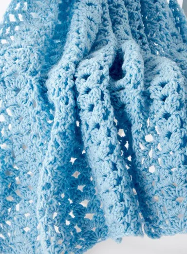 Cluster Waves Crochet Baby Blanket: A Soft & Textured Pattern