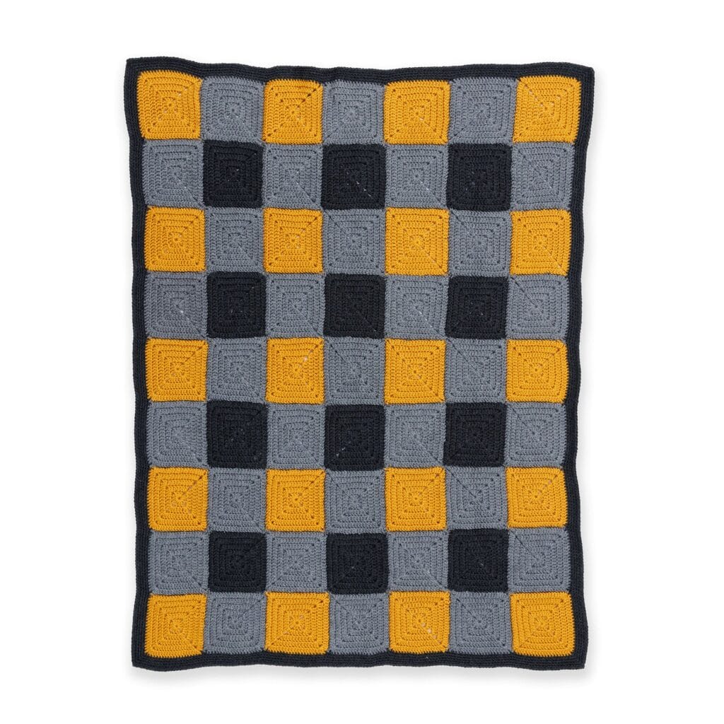 Cabin Plaid Crochet Blanket: Free Easy & Cozy Pattern