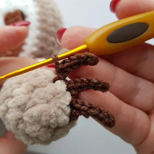 Adorable Baby Sloth Crochet Pattern
