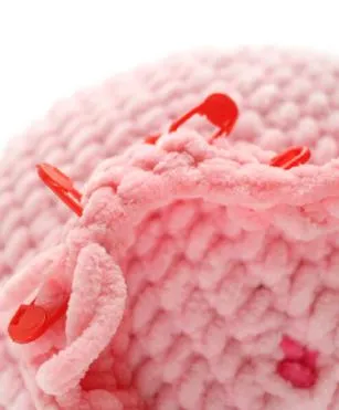 Crochet a Cute Vulva Pillow: Free Amigurumi Pattern for Beginners