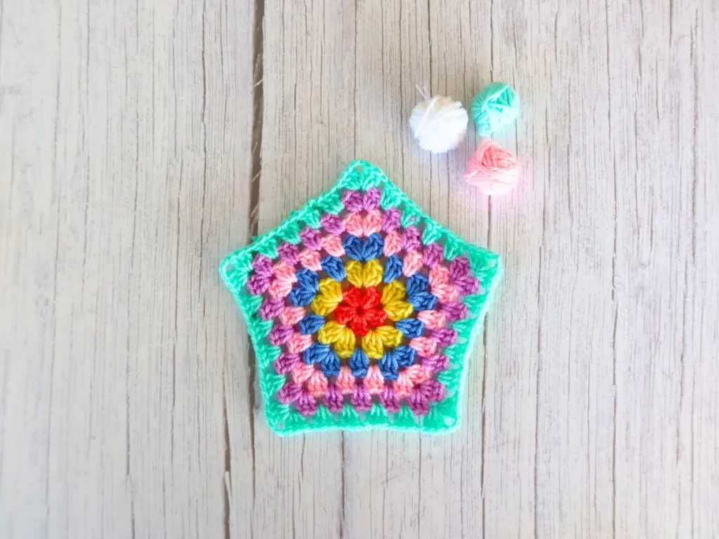 Crochet the Angelmo Bag