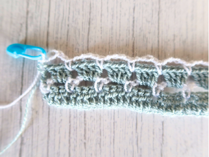Step-by-step crochet stitch tutorial image 3