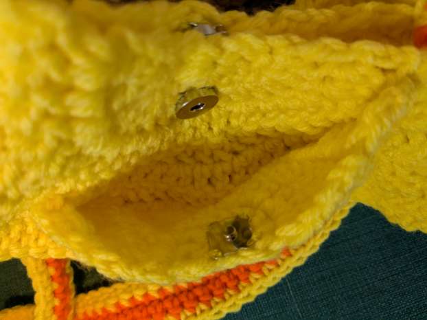 How to Crochet an Adorable Rubber Ducky Purse