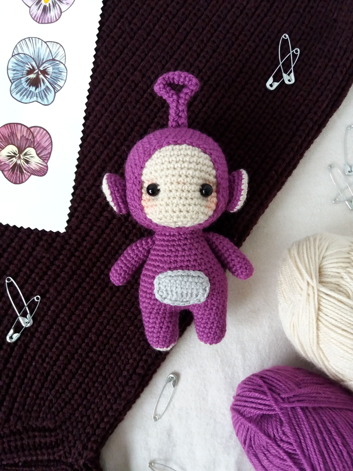 Cozy Crochet Teletubbies: Free Amigurumi Pattern