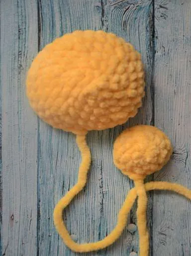 Crochet a Plush Giraffe Purse