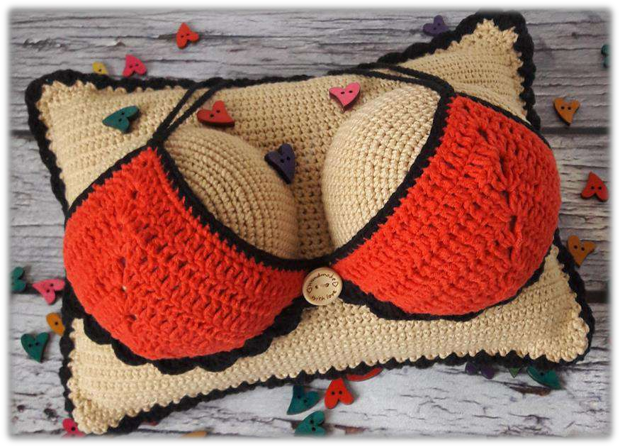 Sisil Crochet Pillow Pattern – Free Masterclass