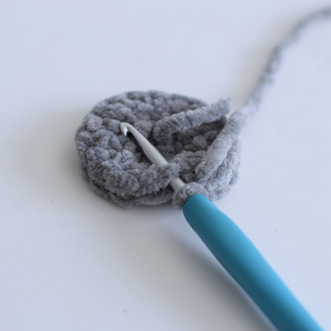 The Brothers Grim Amigurumi Pattern: A Spooky-Cute Crochet Project