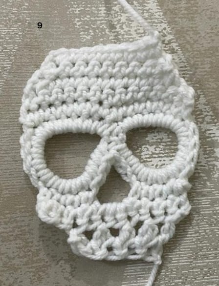 Kutie Crochet Skull Pattern: A Sweet & Spooky Make for Beginners