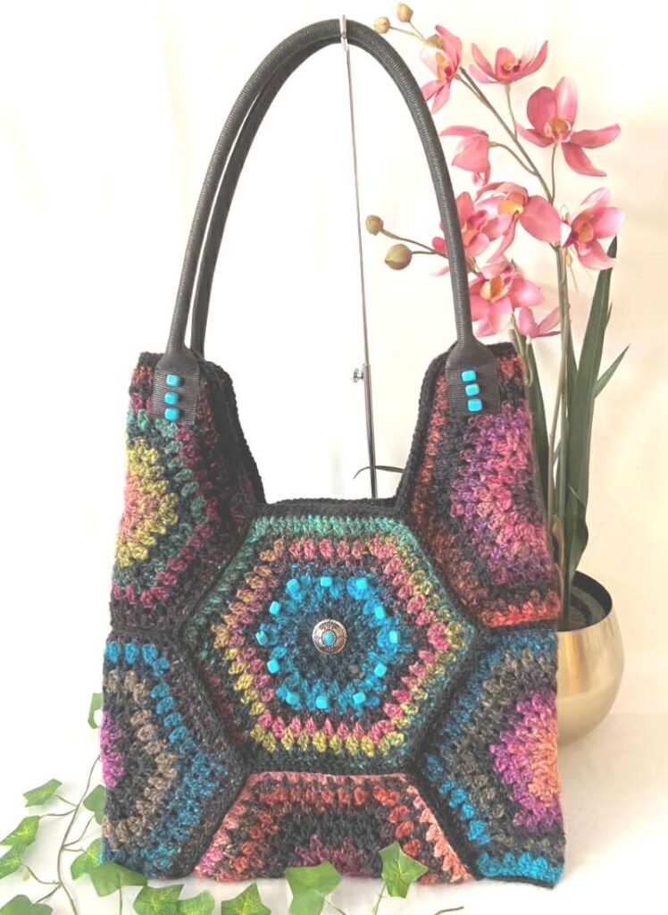 Crochet a Beautiful Hexagon Bag
