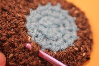 Crochet the Owl Granny Square
