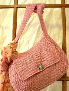 Crochet a Chic Textured Handbag