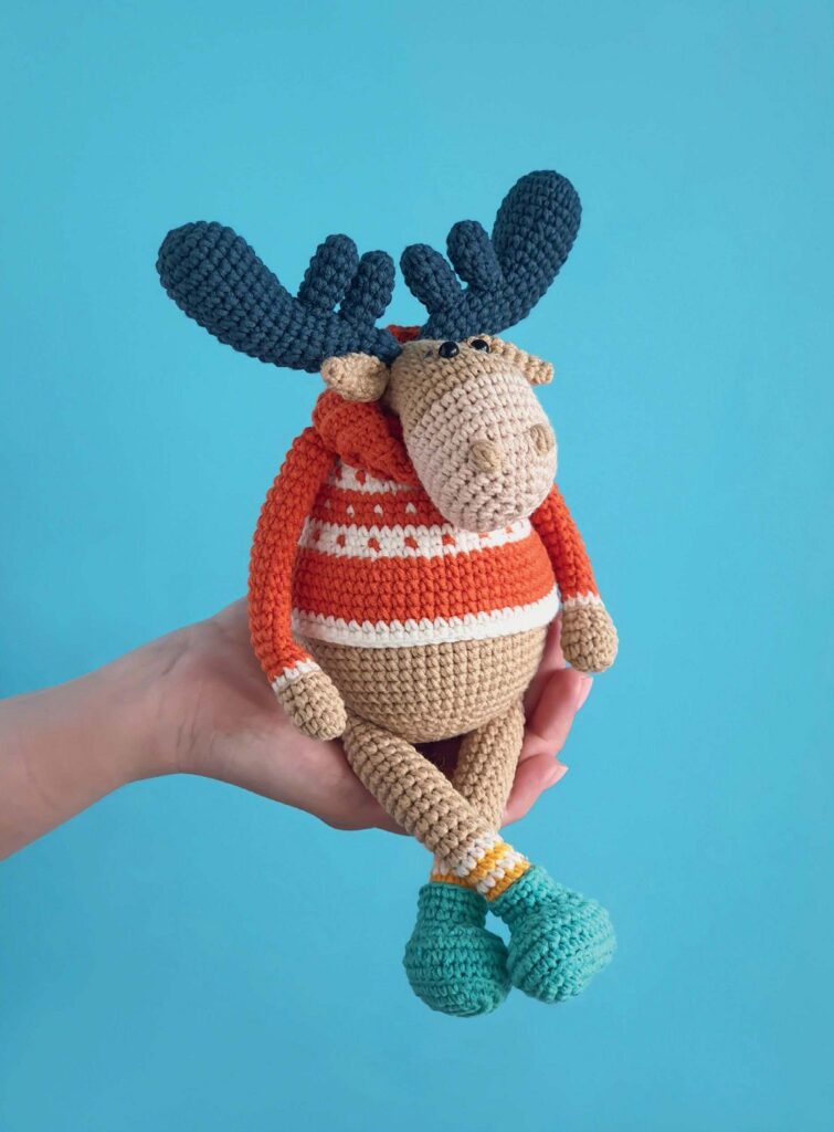 Moose Vova: A Free Amigurumi Crochet Pattern