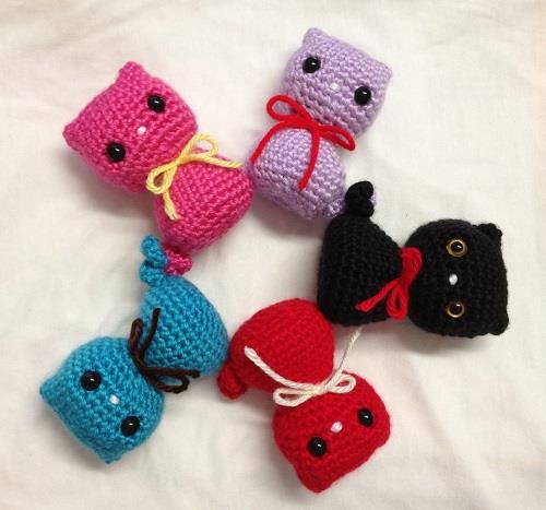 Adorable Sitting Little Kitty Amigurumi – A Quick & Cozy Project