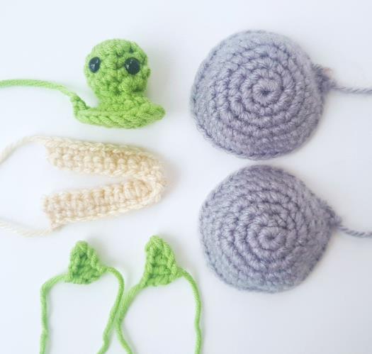 Crochet an Adorable Baby Keychain: A Quick & Cute Free Pattern