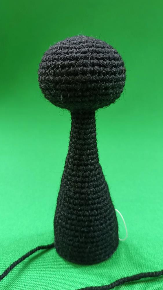 Crochet a Charming Black Cat: A Complete Amigurumi Pattern
