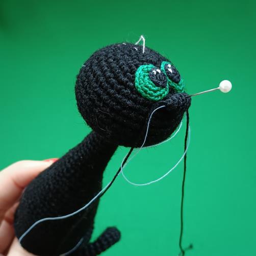 Crochet a Charming Black Cat: A Complete Amigurumi Pattern