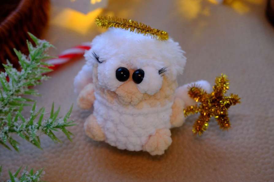 Meet "Luchik" the Angel: A Free Crochet Pattern