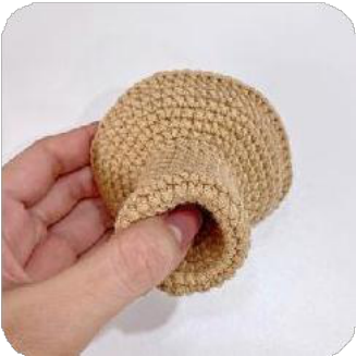 The inside of the capybara pot, showing the stuffing process at Row 38.