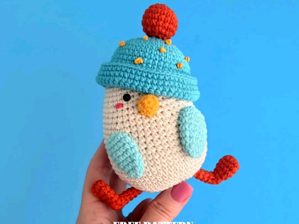 Lily the Bird Crochet Pattern