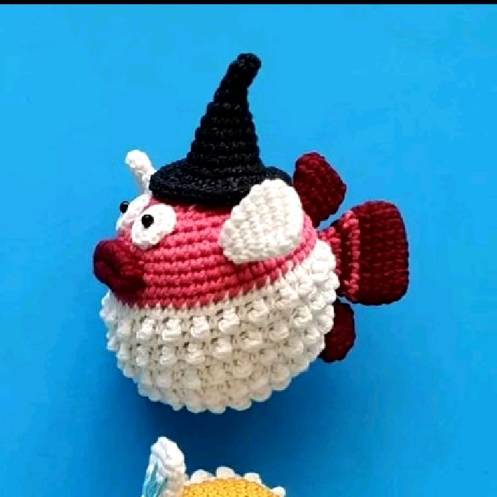 Crochet Puffer Fish Dorsal Fin
