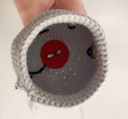Meet Philipp the Goose – A Full Crochet Amigurumi Pattern Complete with Cardigan, Bucket Hat & Boots
