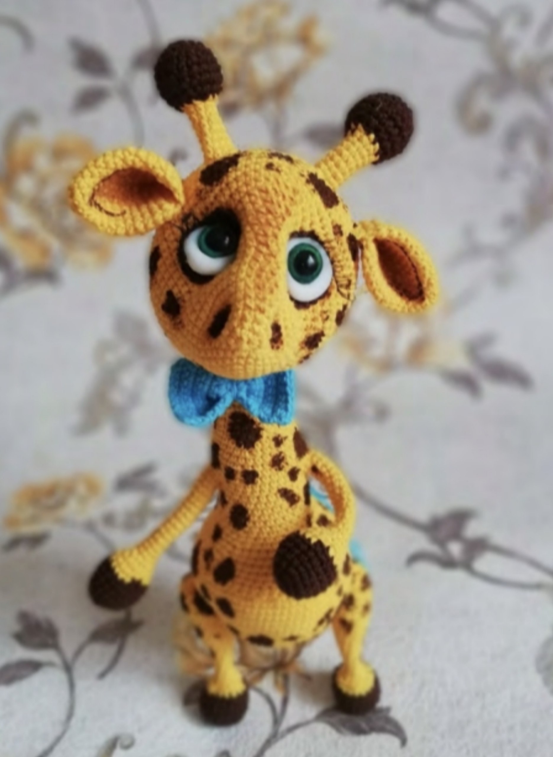 Poseable Crochet Giraffe Amigurumi Pattern: Step-by-Step Tutorial