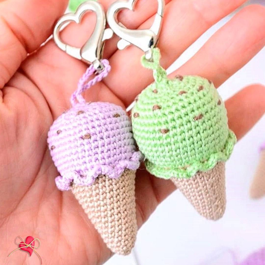 Easy Mini Ice Cream Cone Crochet Keychain Pattern & Tutorial