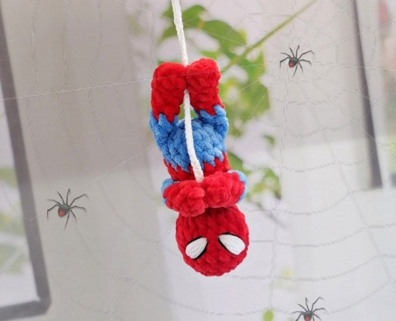 DIY Crochet Spider Hero Amigurumi Keychain Pattern: Step-by-Step Tutorial