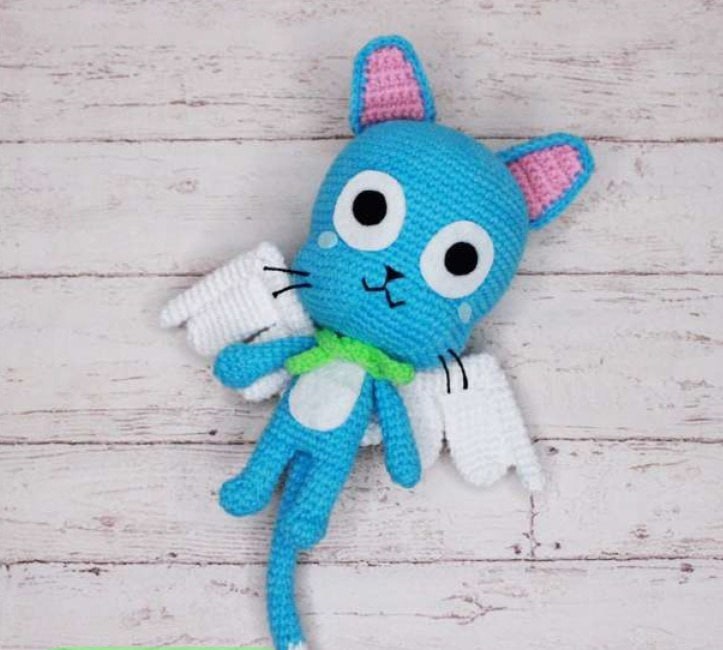 Blue Angel Cat Crochet Pattern: Cute Amigurumi Tutorial